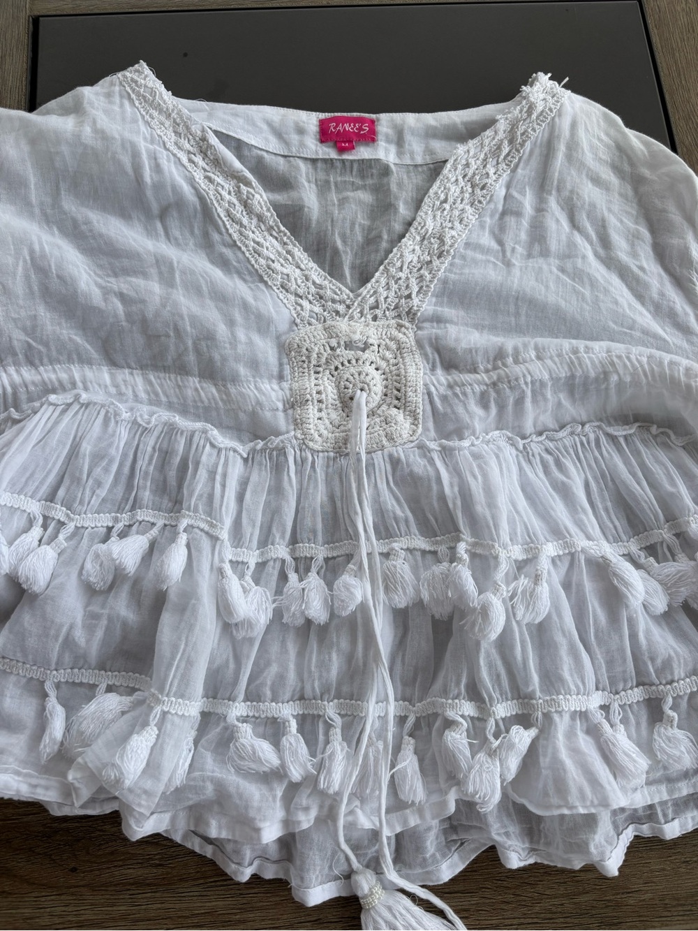 Ranee’s White Tassel Boho Peasant Top size Medium